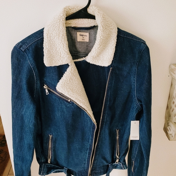 Denim x Sherpa Belted Moto Jacket - Picture 4 of 11